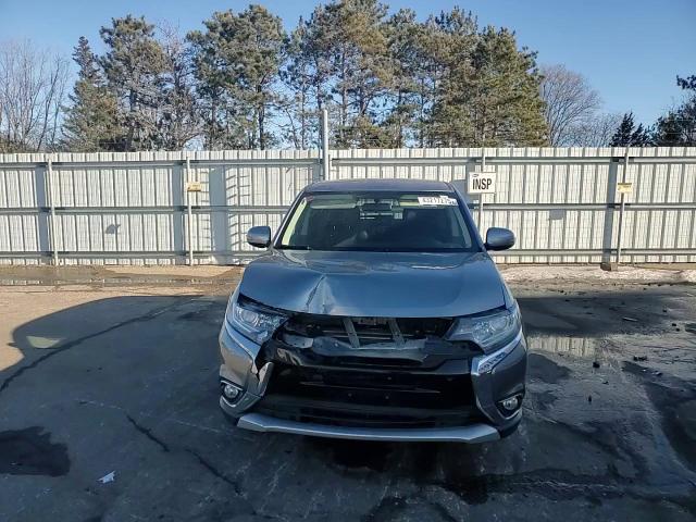 2016 Mitsubishi Outlander - Image 11
