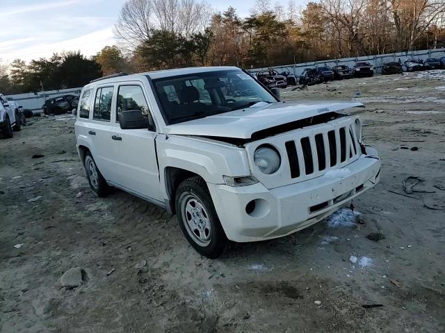 2010 Jeep Liberty (Patriot) - Image 11