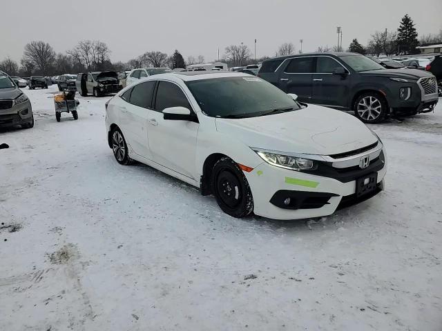 2018 Honda Civic - Image 10