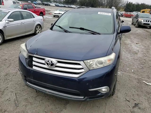 2011 Toyota Highlander - Image 12