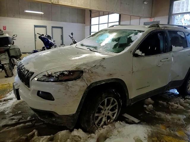 2016 Jeep Grand Cherokee - Image 11