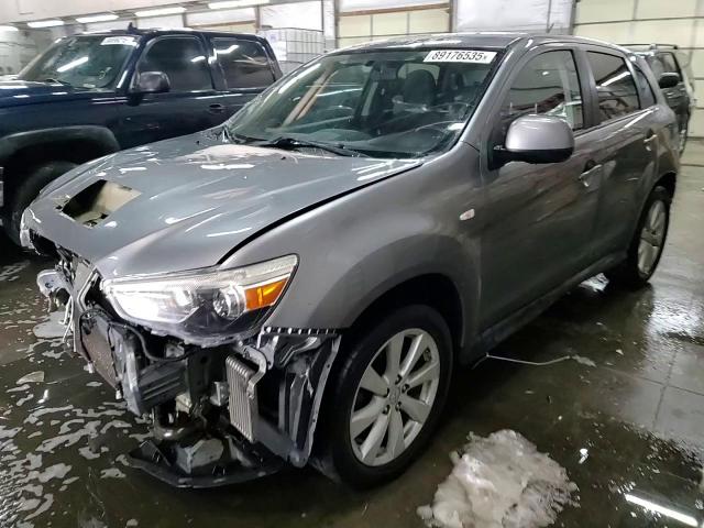 2014 Mitsubishi Outlander - Image 15
