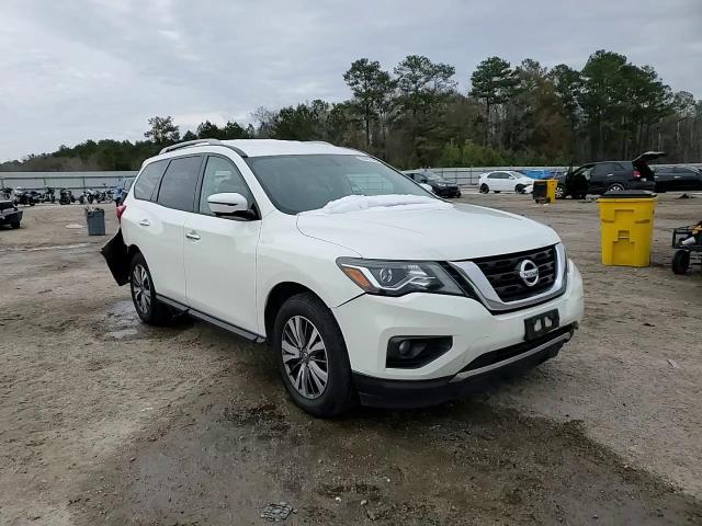 2019 Nissan Pathfinder - Image 12