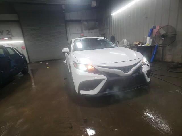 2022 Toyota Camry - Image 14
