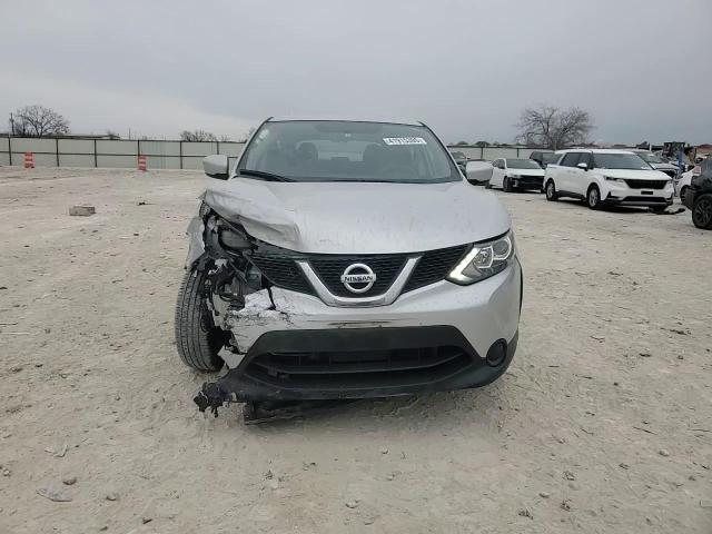 2017 Nissan Rogue - Image 11