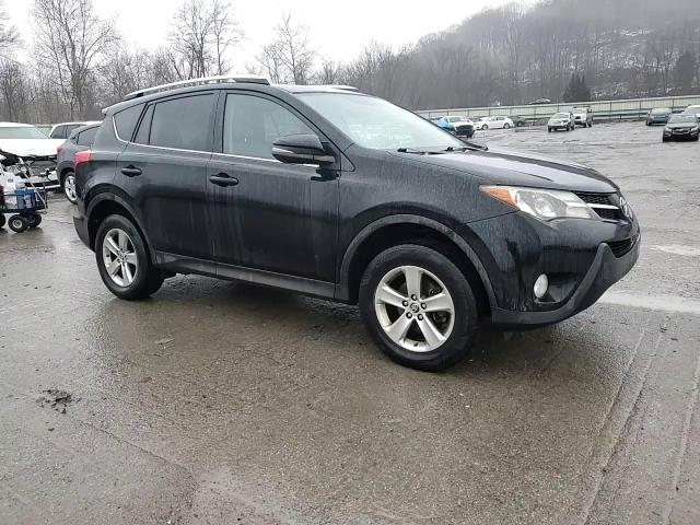 2015 Toyota RAV 4 - Image 11
