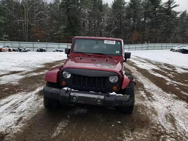 2013 Jeep Wrangler - Image 11