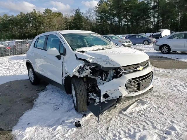 2017 Chevrolet Trax - Image 11