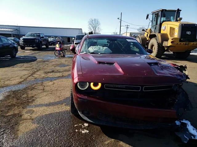 2018 Dodge Challenger - Image 11