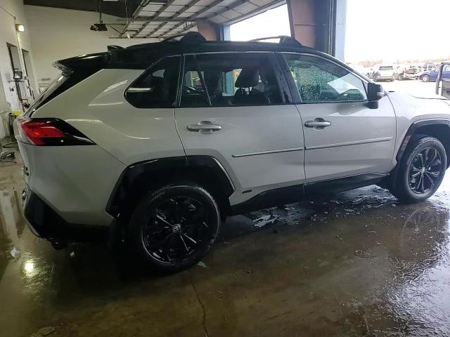 2024 Toyota RAV 4 - Image 14