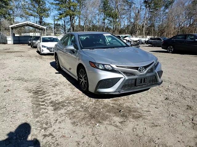 2022 Toyota Camry - Image 14