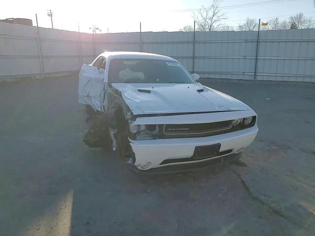 2012 Dodge Challenger - Image 10