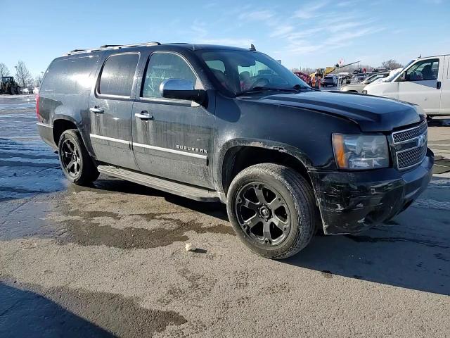 2011 Chevrolet Suburban - Image 11