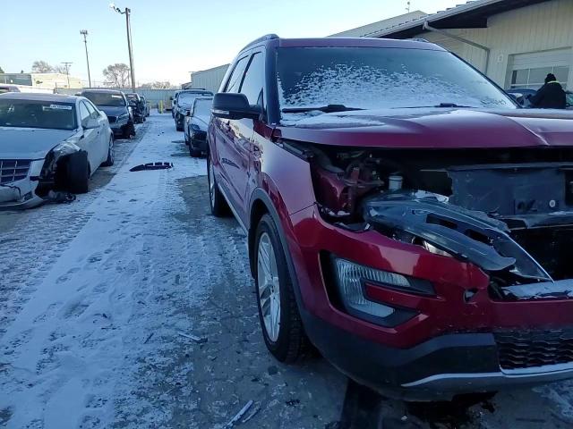 2017 Ford Explorer - Image 12