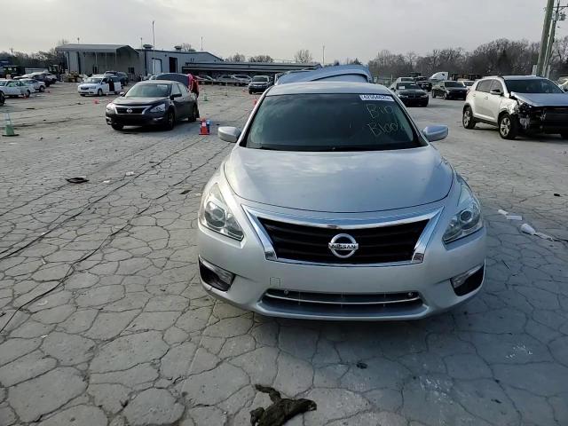 2015 Nissan Altima - Image 11