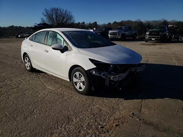 2018 Chevrolet Cruze - Image 14