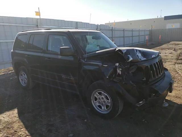 2016 Jeep Liberty (Patriot) - Image 11