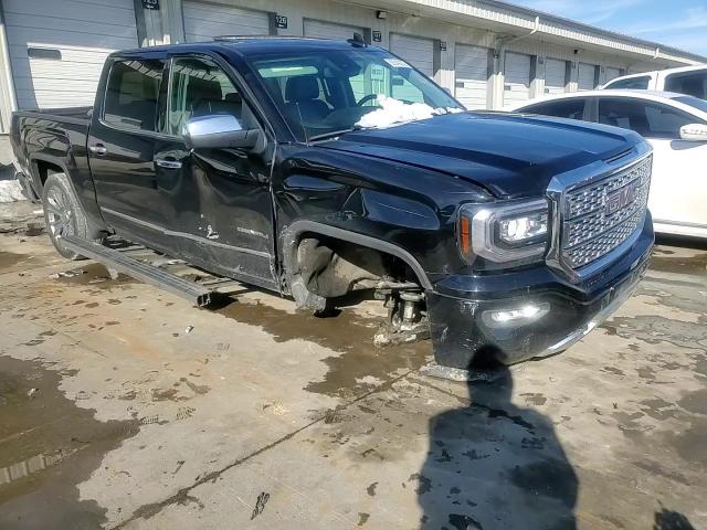 2018 GMC Sierra - Image 11