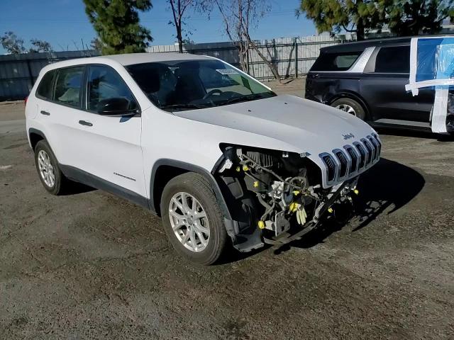 2017 Jeep Grand Cherokee - Image 11