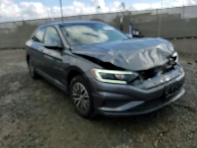 2019 Volkswagen Jetta - Image 10