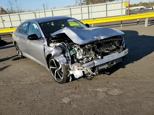 2022 Honda Accord - Image 11
