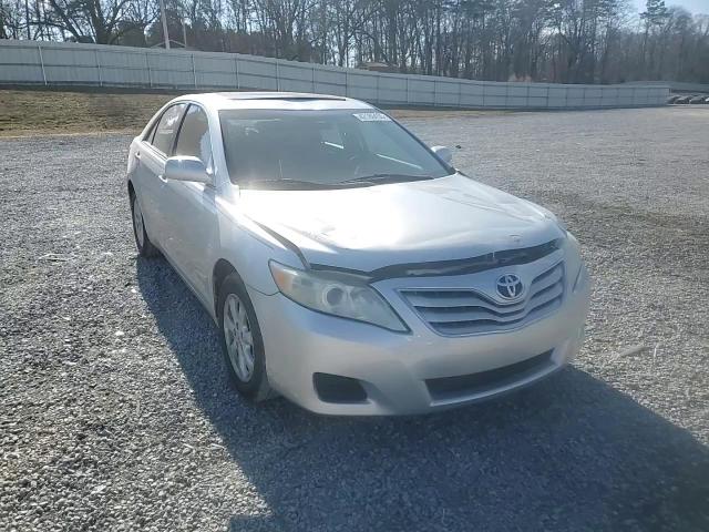 2011 Toyota Camry - Image 10
