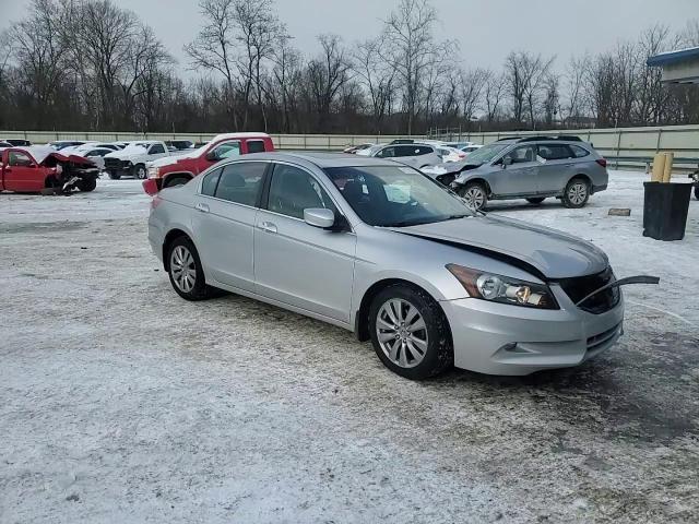 2012 Honda Accord - Image 13