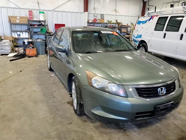 2009 Honda Accord - Image 11