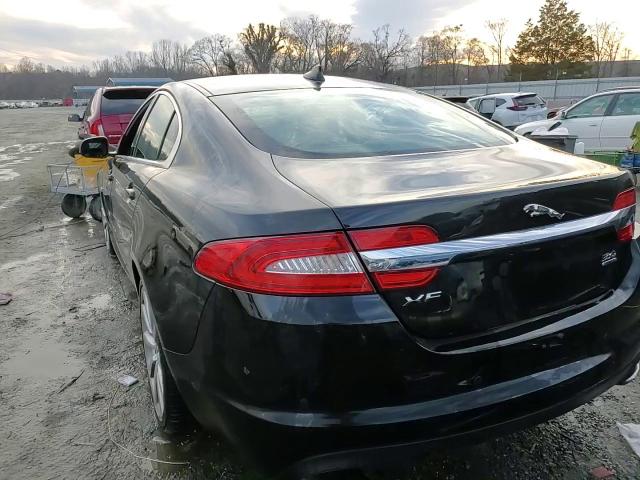 2013 Jaguar XF - Image 14