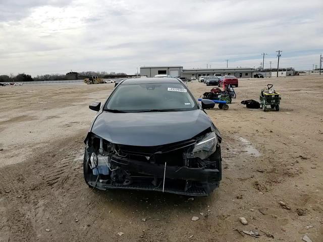 2018 Toyota Corolla - Image 11