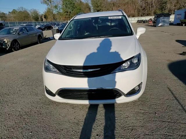 2018 Chrysler Pacifica Hybrid Touring L VIN: 2C4RC1L72JR105627 Lot: 64661795