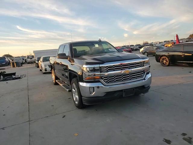 2018 Chevrolet Silverado - Image 14