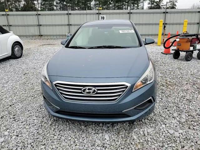 2017 Hyundai Sonata - Image 13