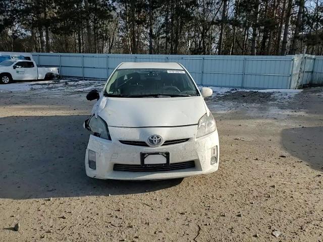 2011 Toyota Prius - Image 10