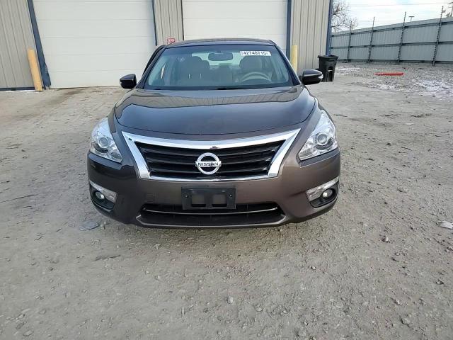 2013 Nissan Altima - Image 10