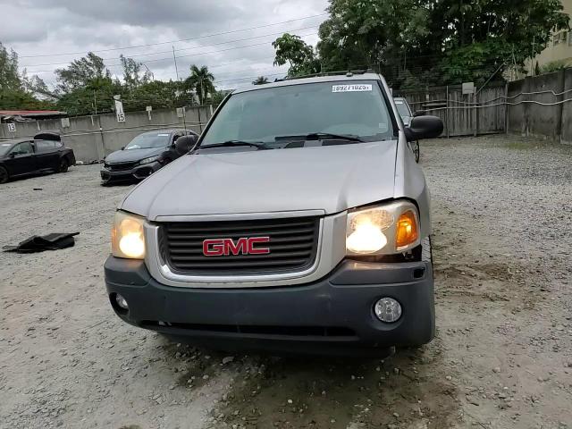 2005 GMC Envoy VIN: 1GKDS13S352101385 Lot: 89271025