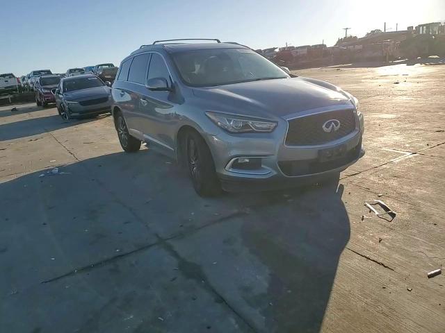 2016 Infiniti QX60 - Image 11