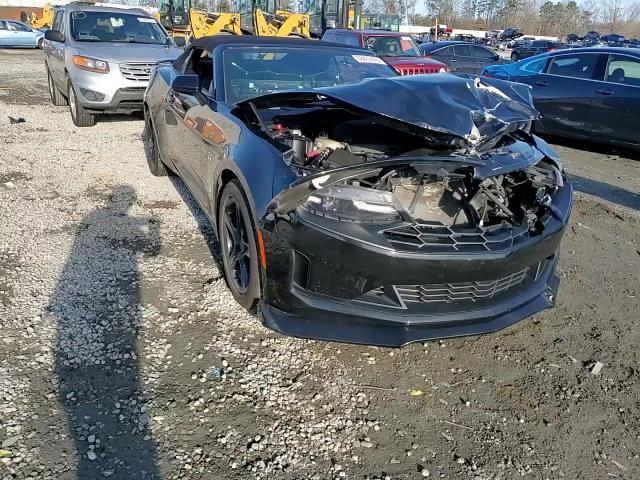 2023 Chevrolet Camaro - Image 10