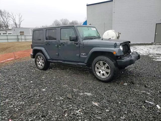 2017 Jeep Wrangler - Image 15