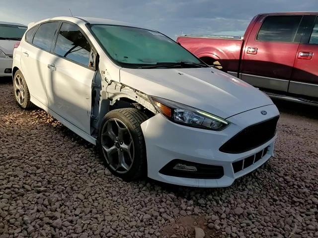 2018 Ford Focus - Image 11