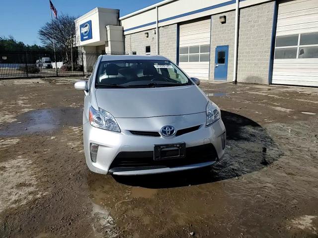 2014 Toyota Prius - Image 11
