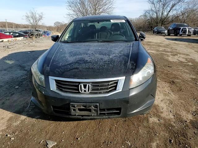 2009 Honda Accord - Image 10