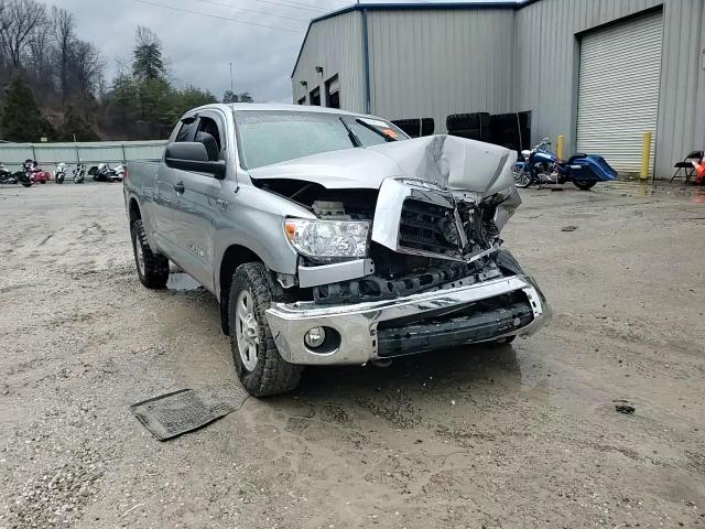 2008 Toyota Tundra - Image 11
