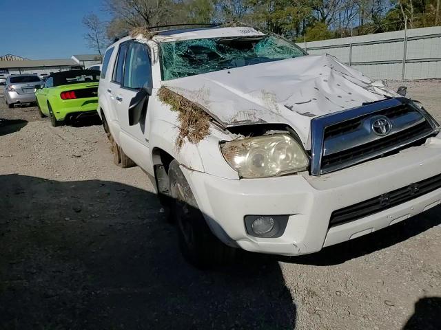 2009 Toyota 4Runner - Image 11
