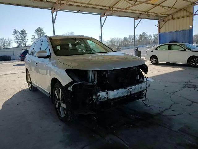 2013 Nissan Pathfinder - Image 12