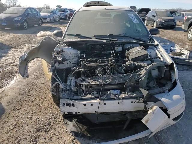 2007 Ford Focus - Image 10