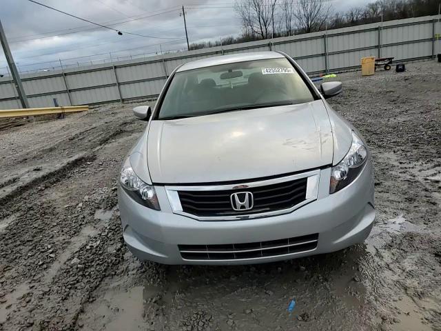 2010 Honda Accord - Image 11