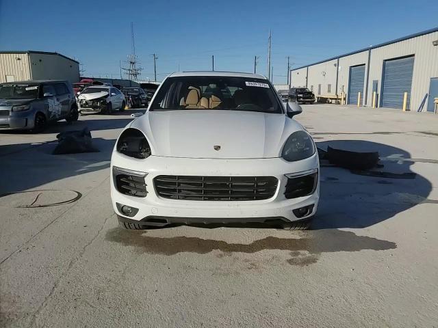 2016 Porsche Cayenne - Image 15