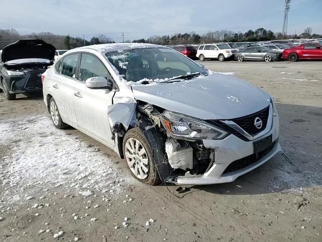 2016 Nissan Sentra - Image 10