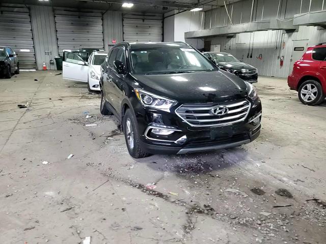 2018 Hyundai Santa Fe - Image 12